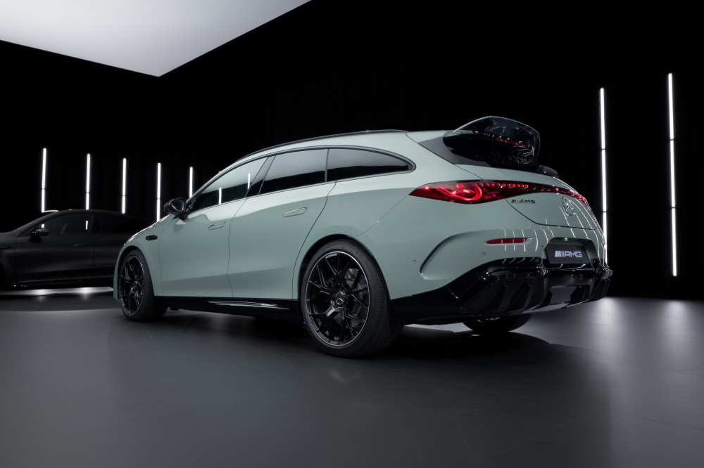 Mercedes-AMG CLA 45 4MATIC+ EV